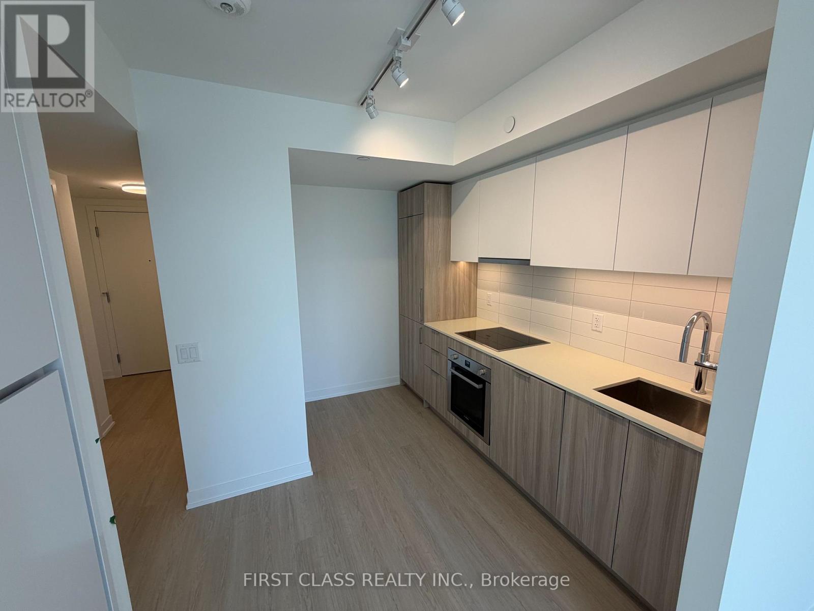 615 - 151 David Salomon Drive, Toronto, Ontario  M3C 0T2 - Photo 3 - C13500434