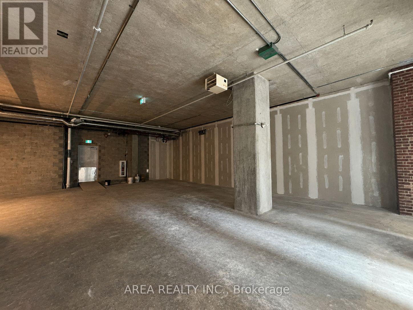 2 - 79 King Street E, Toronto, Ontario  M5C 1G3 - Photo 4 - C13500446