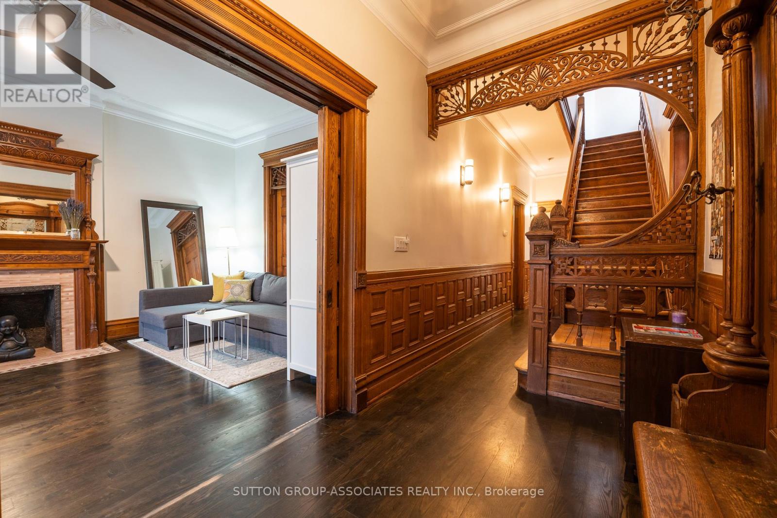 1 - 608 Spadina Avenue, Toronto, Ontario  M5S 2H4 - Photo 3 - C13500496