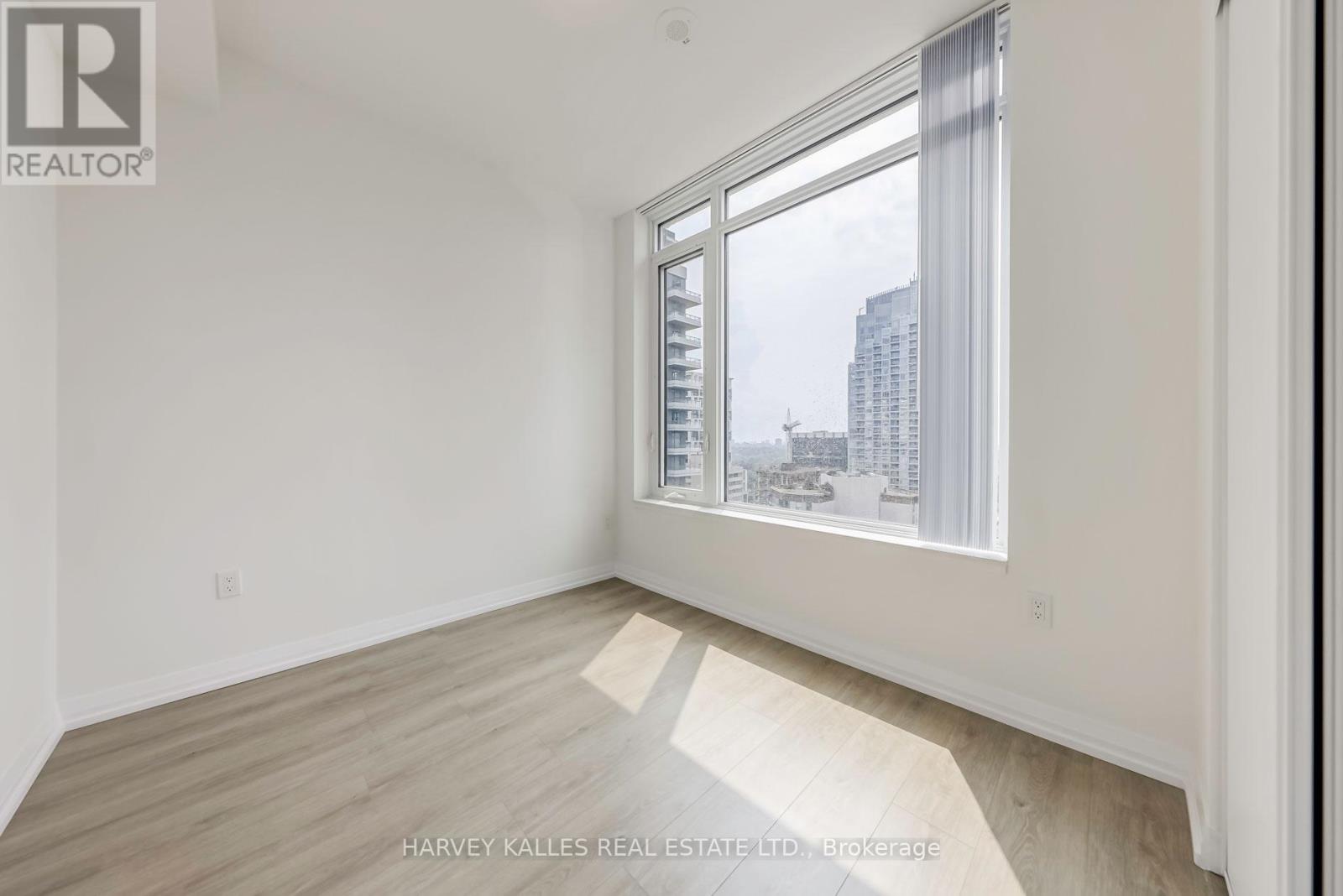 2217 - 50 Dunfield Avenue, Toronto, Ontario  M4S 0E4 - Photo 15 - C13500498