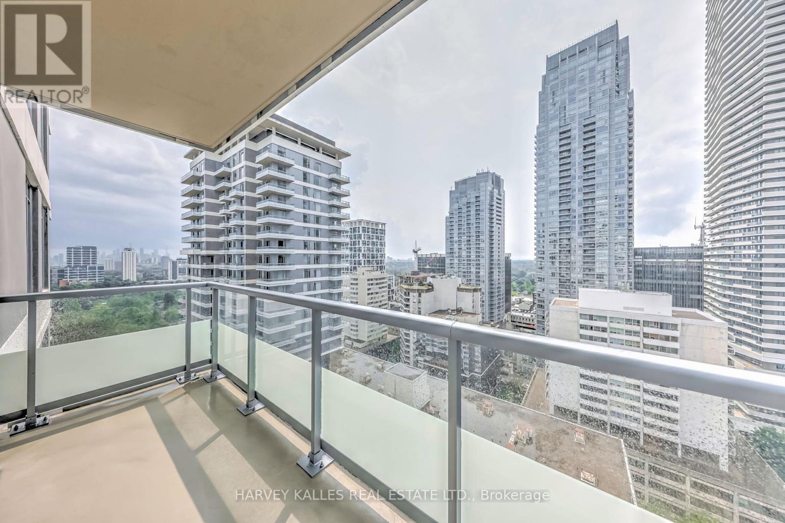 2217 - 50 Dunfield Avenue, Toronto, Ontario  M4S 0E4 - Photo 22 - C13500498