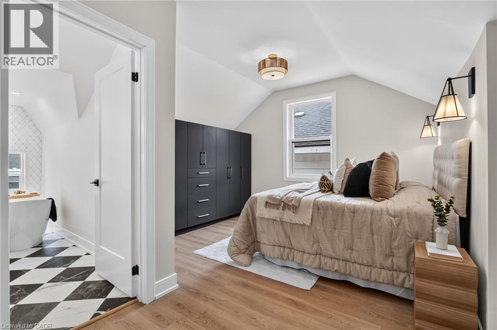 118 Cathcart Street, Hamilton, Ontario  L8L 5A2 - Photo 41 - 40843402