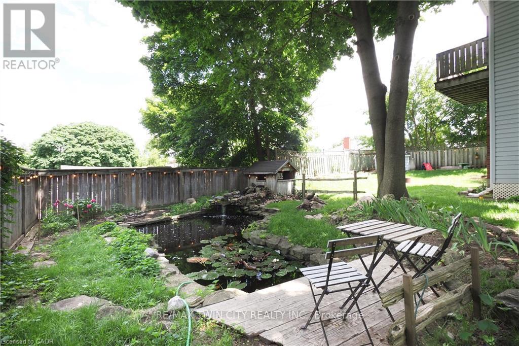 103 Belleview Avenue, Waterloo, Ontario  N2B 1G6 - Photo 34 - X13478416