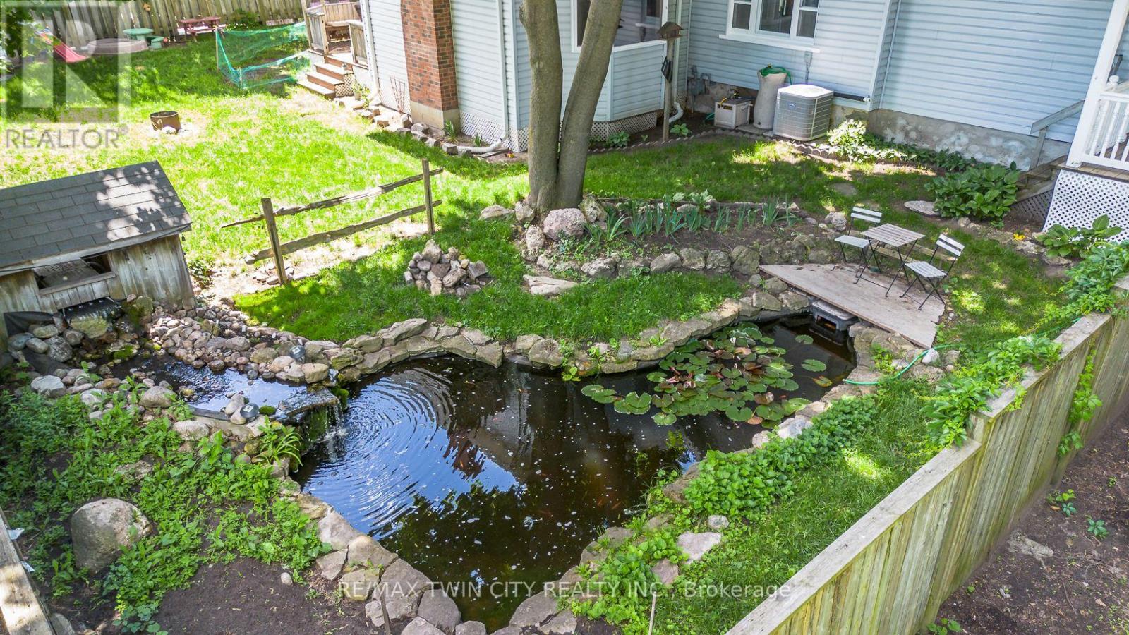 103 Belleview Avenue, Waterloo, Ontario  N2B 1G6 - Photo 46 - X13478416