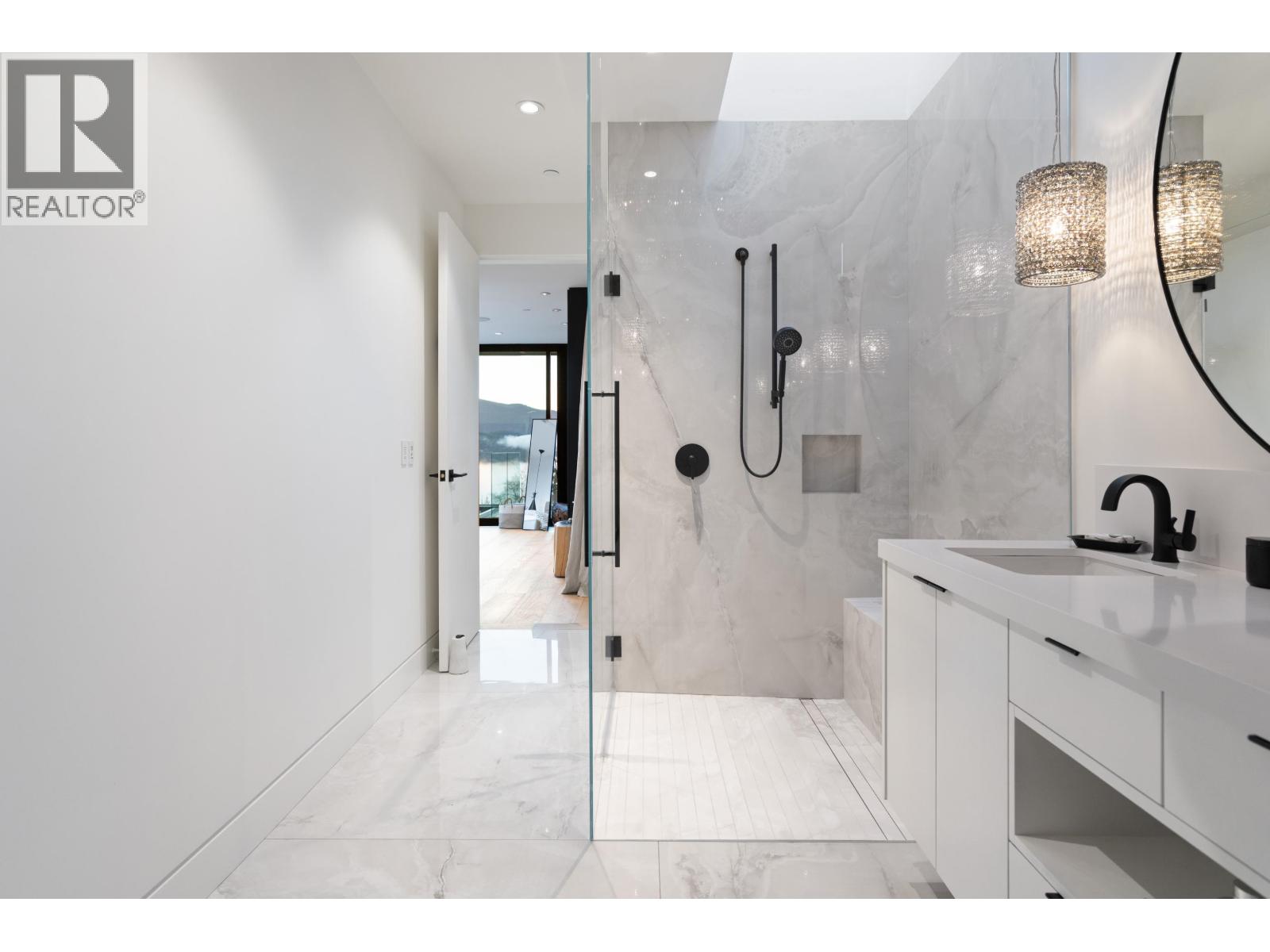 6252 Overstone Drive, West Vancouver, British Columbia  V7W 1X8 - Photo 31 - R3103746