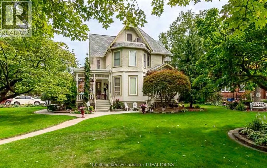374 King STREET West, Chatham, Ontario