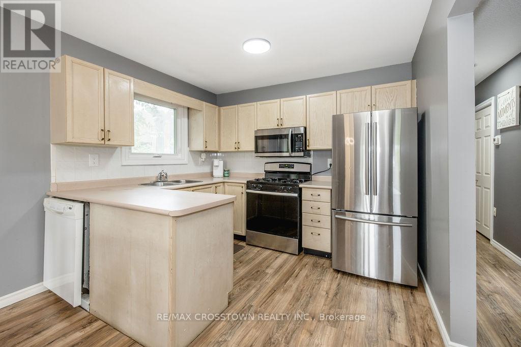2237 25th Side Road, Innisfil, Ontario  L9S 2C9 - Photo 8 - N13500310