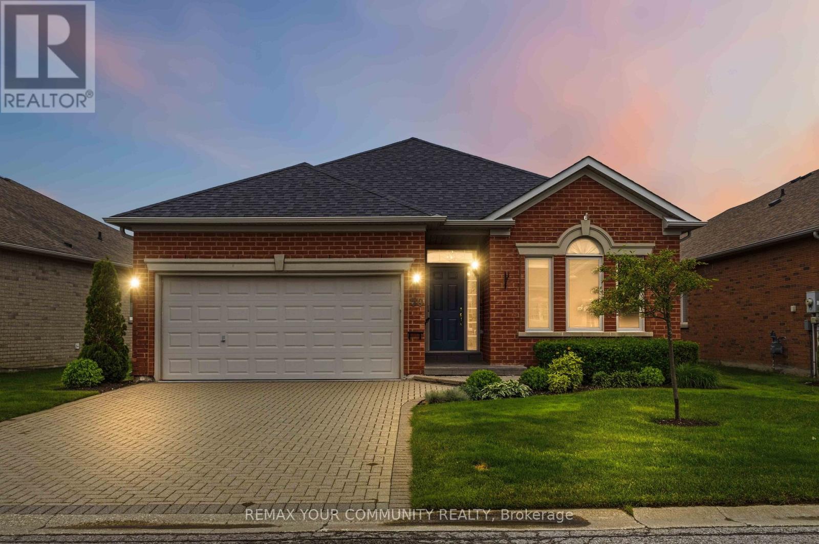 50 Mcdermott Trail, Whitchurch-Stouffville, Ontario  L4A 1N5 - Photo 3 - N13500370