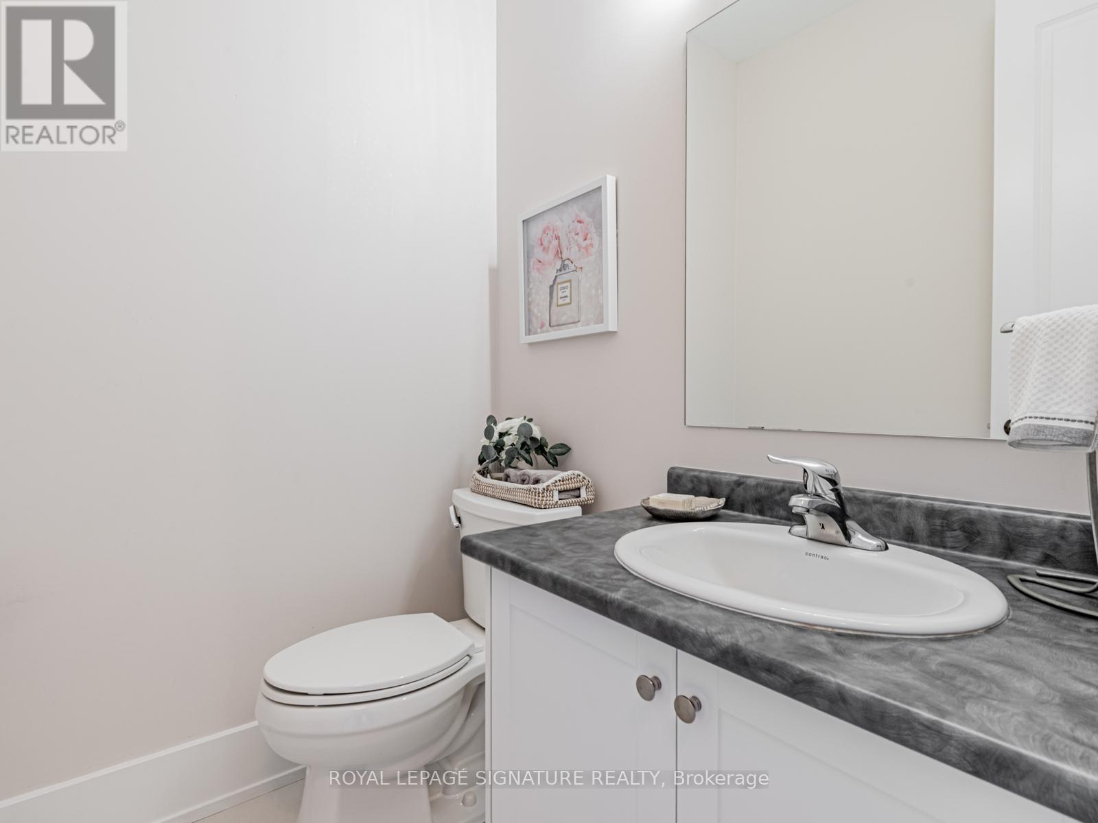 26 Marks Road, Springwater, Ontario  L9X 0S5 - Photo 15 - S13500164