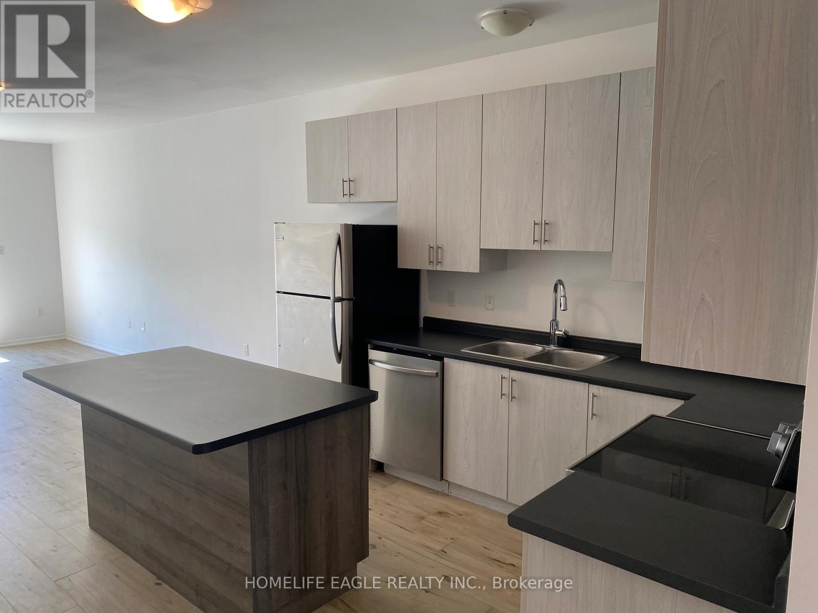 126 Isabella Drive, Orillia, Ontario  L3V 8K7 - Photo 14 - S13500198