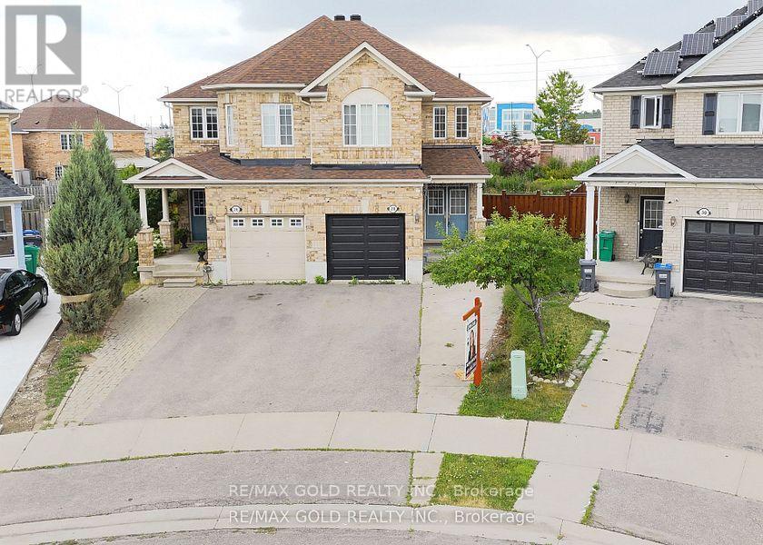 28 Jingle Crescent, Brampton, Ontario  L6S 0B2 - Photo 4 - W13500280