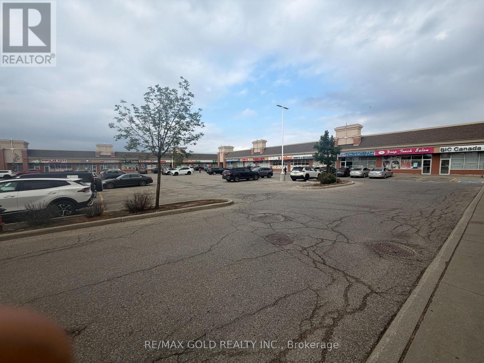 25 - 831 Bovaird Drive, Brampton, Ontario  L6X 0G3 - Photo 4 - W13500340