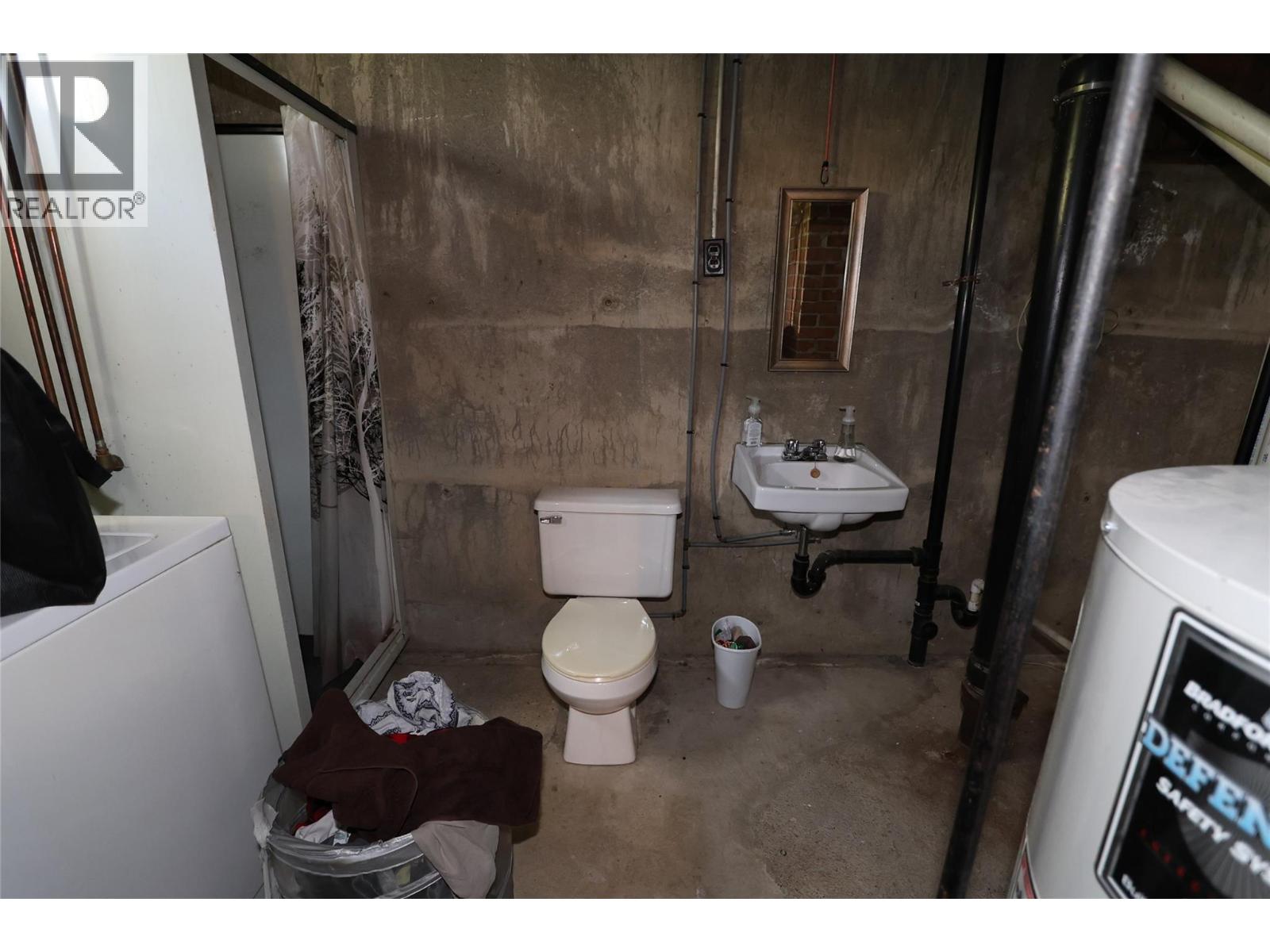 610 6 Avenue, Kimberley, British Columbia V1A 2V7 - Photo 27 - 10392670