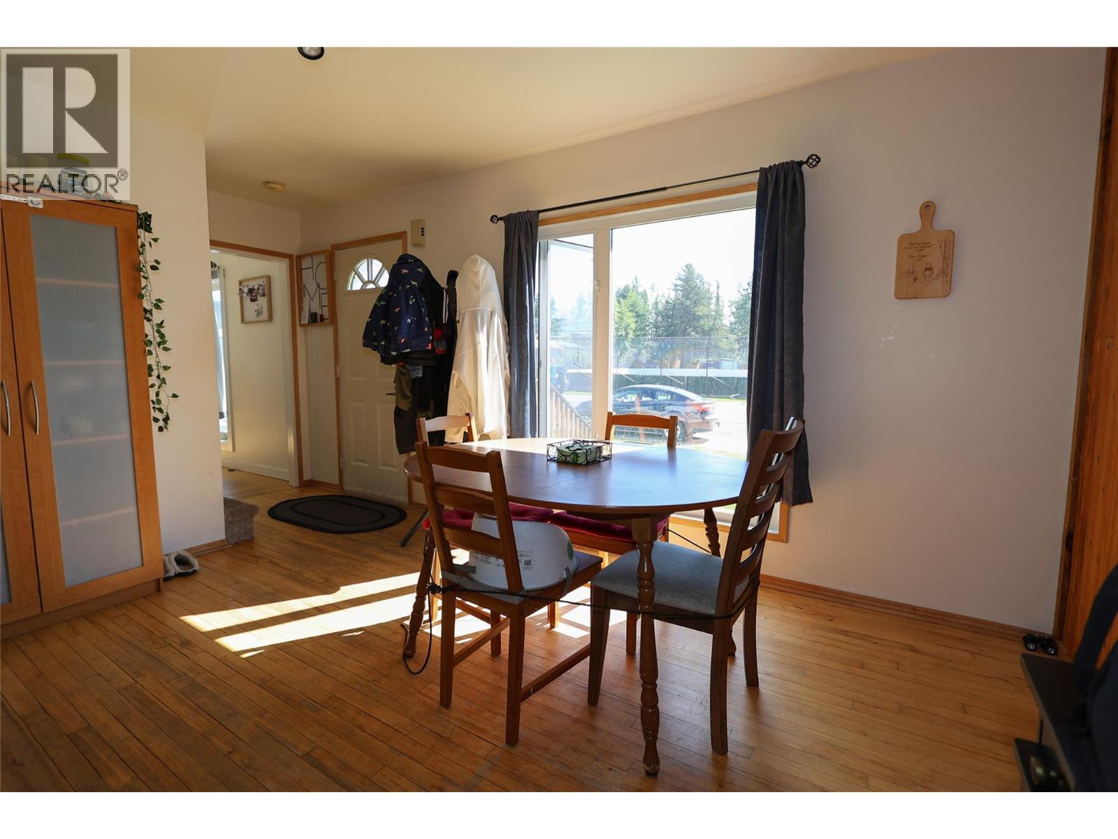 610 6 Avenue, Kimberley, British Columbia V1A 2V7 - Photo 6 - 10392670