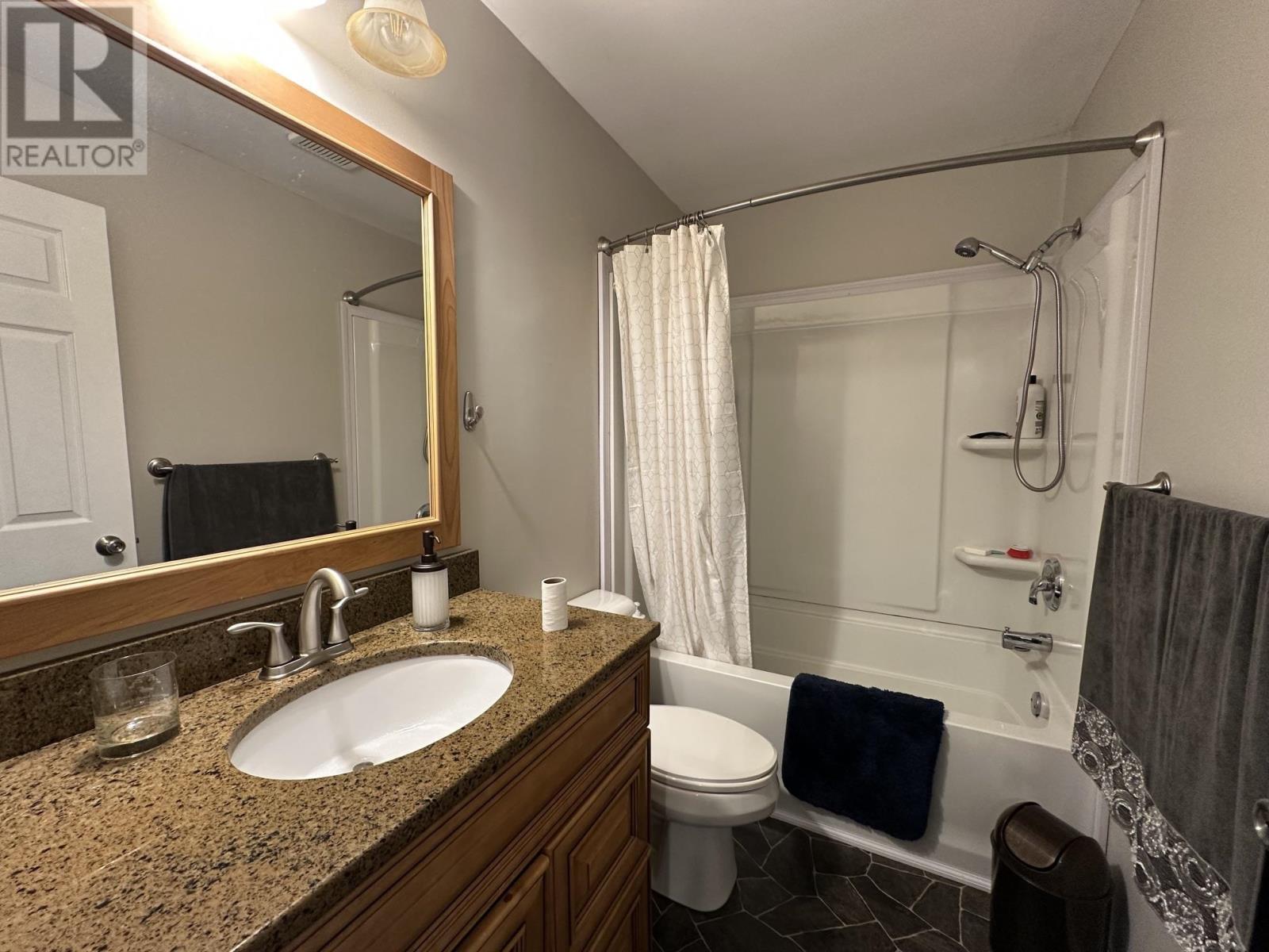 8 Terrace Ct, Terrace Bay, Ontario  P0T 2W0 - Photo 11 - TB2601482