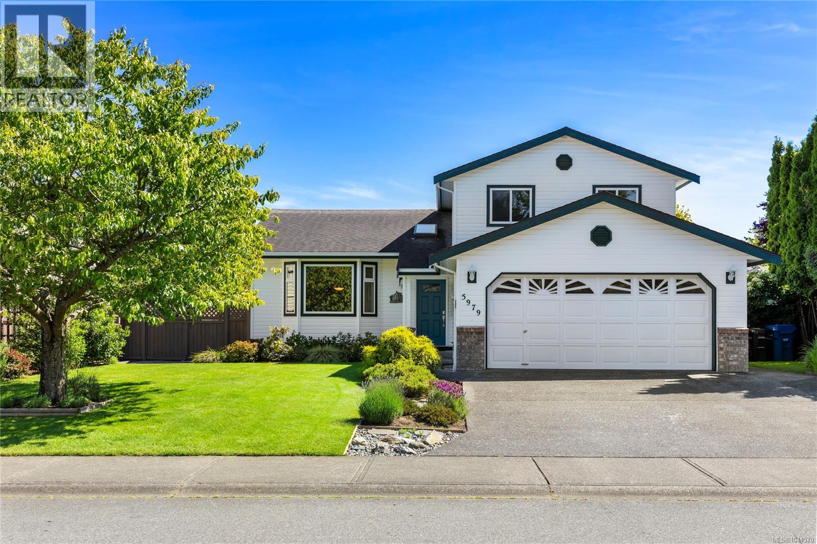 5979 Devon Pl