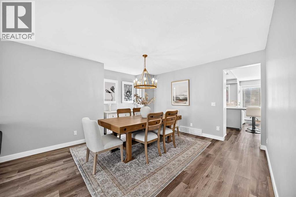 47 Canterbury Court Sw, Calgary, Alberta  T2W 6C2 - Photo 14 - A2323968