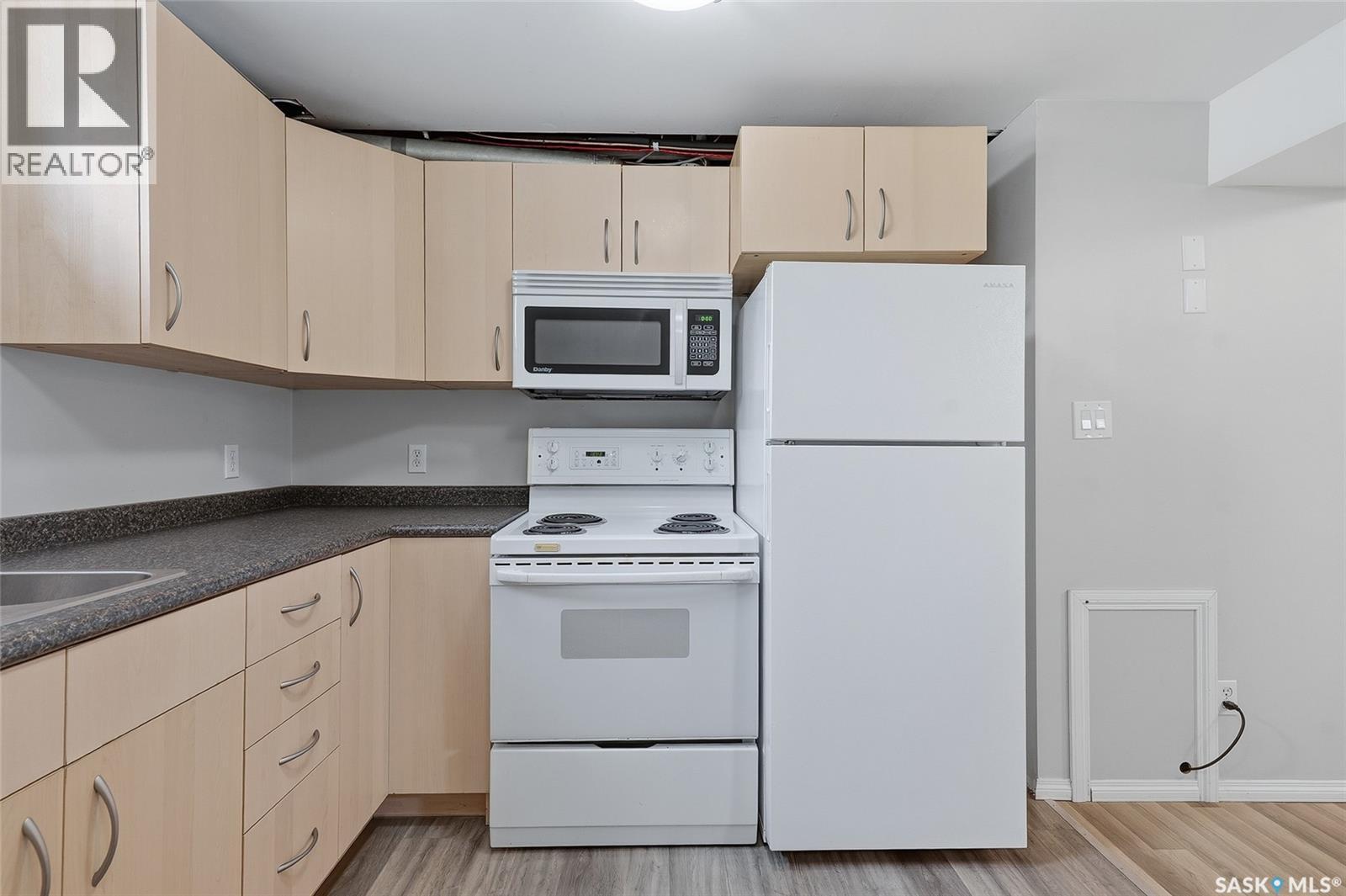 S 1704 Preston Avenue S, Saskatoon, Saskatchewan  S7H 2V8 - Photo 29 - SK040951