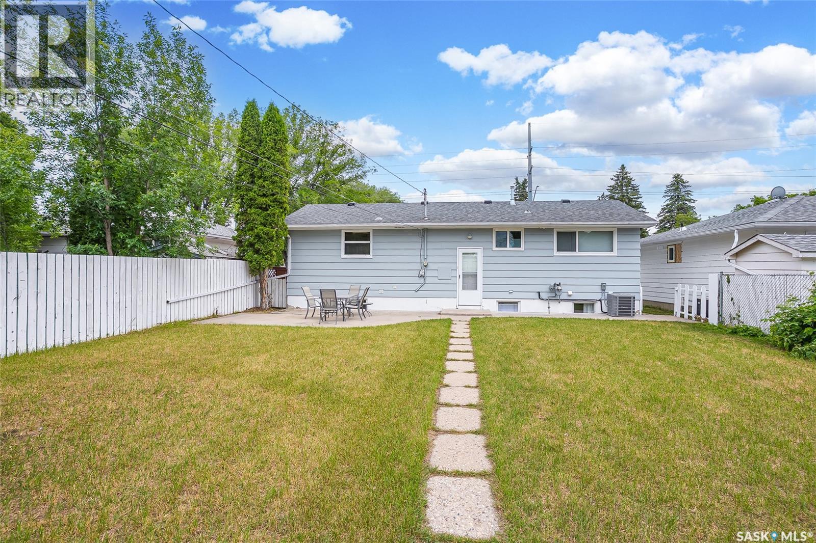 S 1704 Preston Avenue S, Saskatoon, Saskatchewan  S7H 2V8 - Photo 39 - SK040951