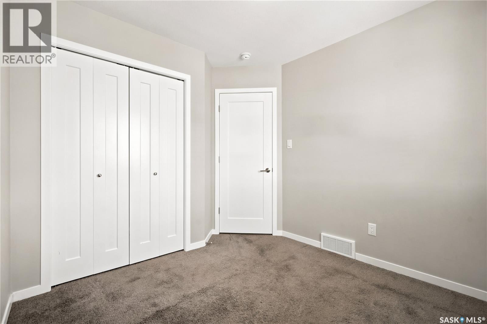 3242 Chuka Boulevard, Regina, Saskatchewan  S4V 3S6 - Photo 28 - SK040847