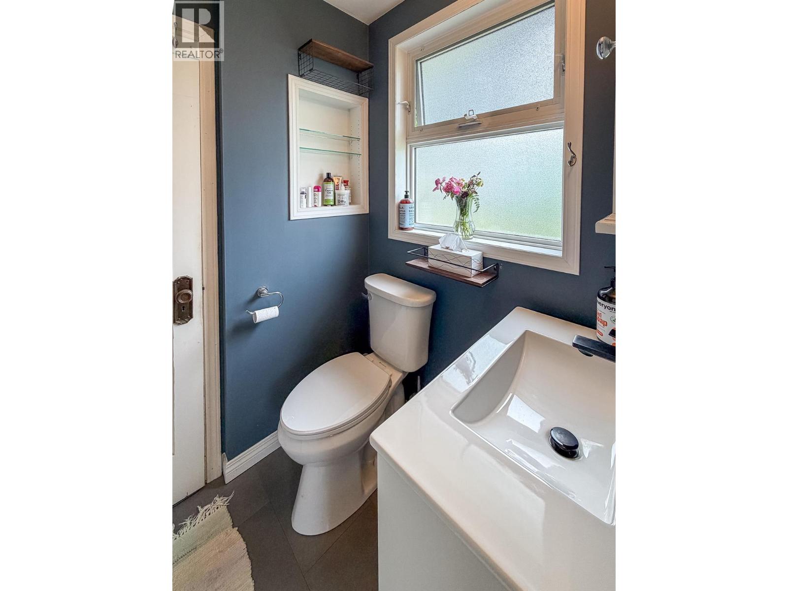 308 9th Avenue S, Cranbrook, British Columbia V1C 2M5 - Photo 17 - 10392988