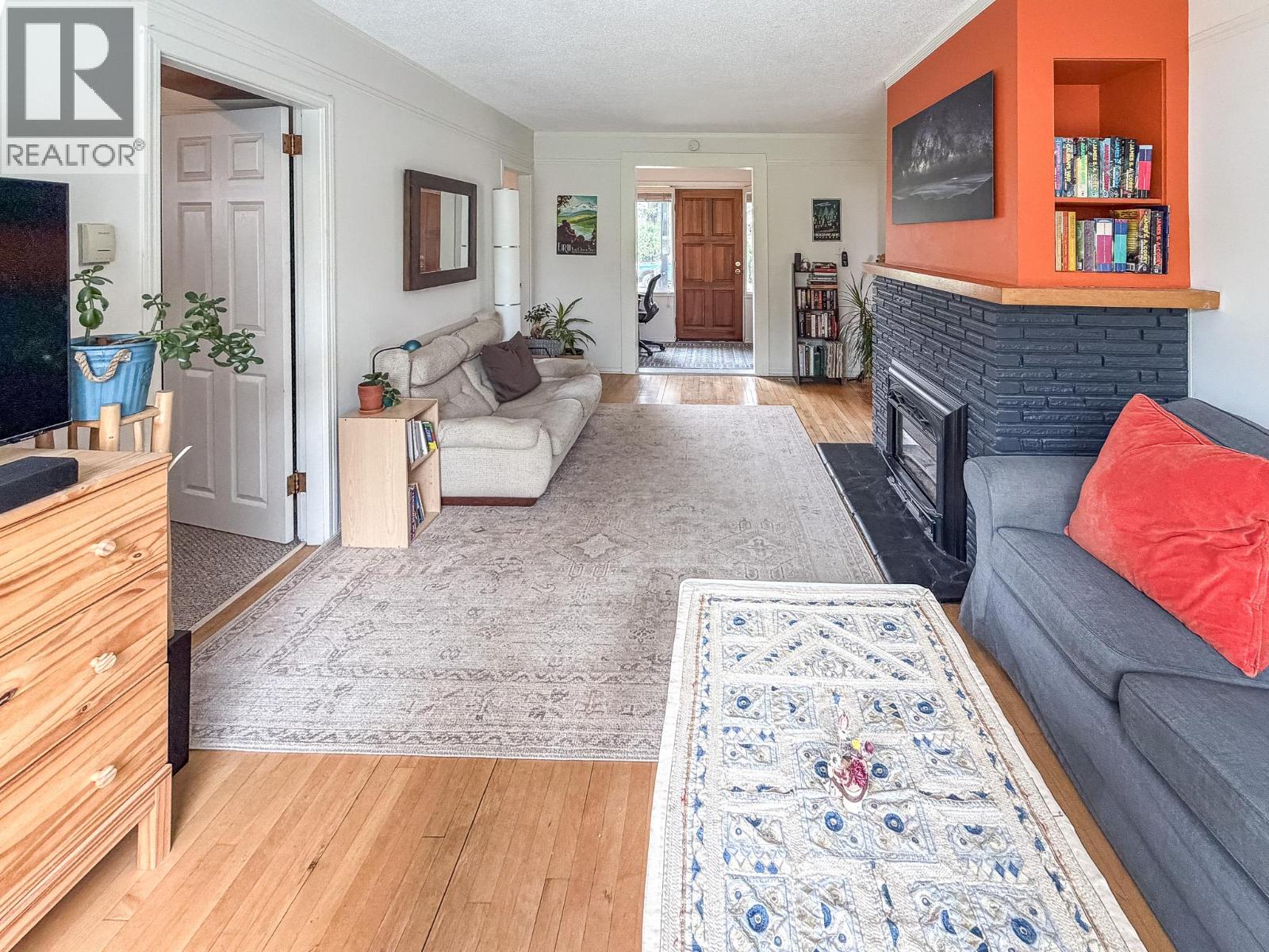 308 9th Avenue S, Cranbrook, British Columbia V1C 2M5 - Photo 6 - 10392988