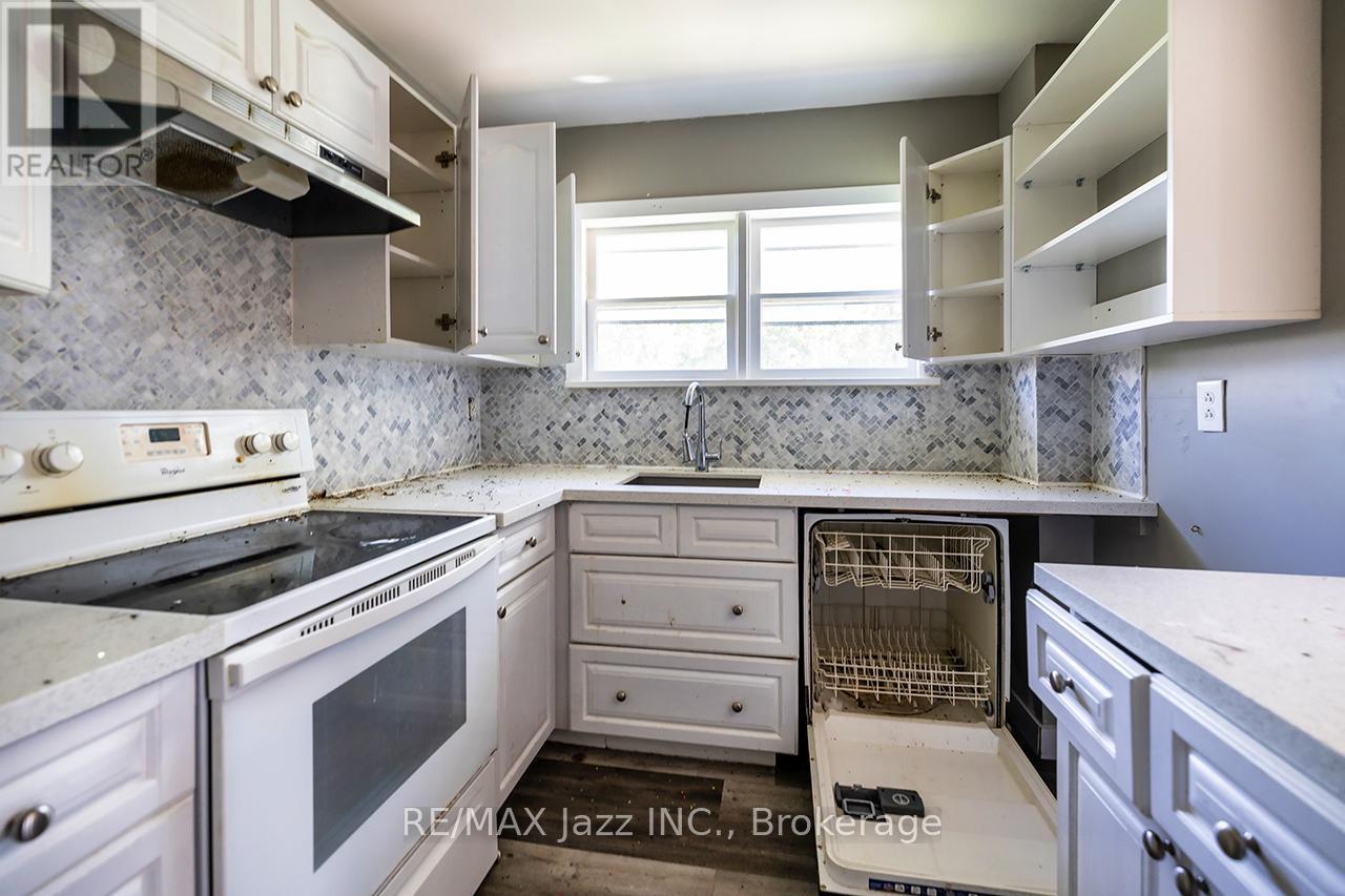 2216 Highway 2, Clarington, Ontario  L1C 6C3 - Photo 19 - E13500628