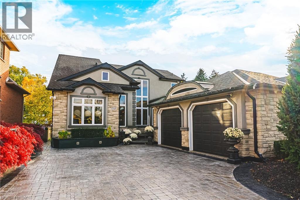 712 Highvalley Road, Ancaster, Ontario  L9R 4E9 - Photo 2 - 40796291