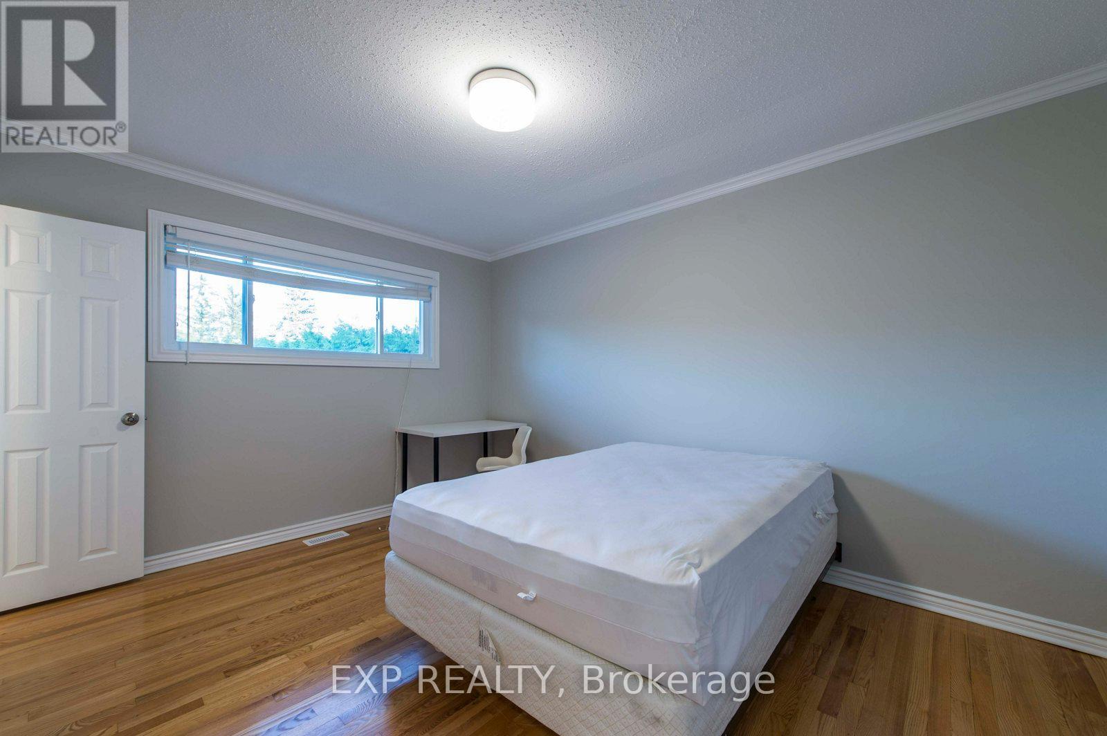 A - 107 Hilliard Avenue, Ottawa, Ontario  K2E 6C5 - Photo 13 - X13500570