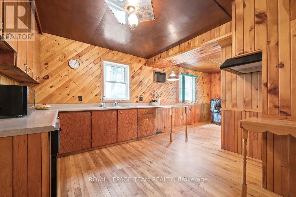 19 Lepinski Road, Madawaska Valley, Ontario  K0J 1B0 - Photo 21 - X13500612