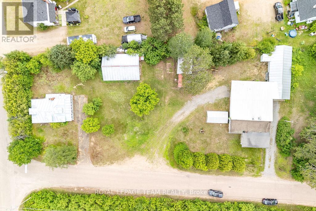 19 Lepinski Road, Madawaska Valley, Ontario  K0J 1B0 - Photo 7 - X13500612