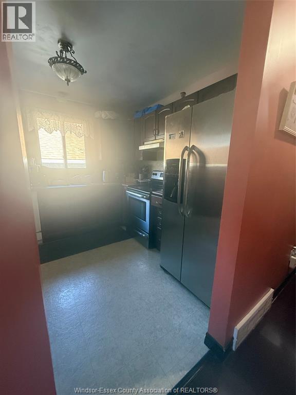 196 Woods Street, Chatham, Ontario  N7L 3R5 - Photo 8 - 26015481