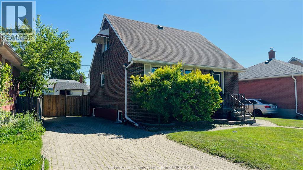 3519 TECUMSEH ROAD West, Windsor, Ontario