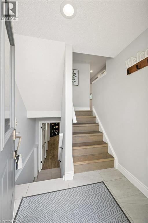 530 Penny Lane, Waterloo, Ontario  N2T 2L2 - Photo 6 - 40839626