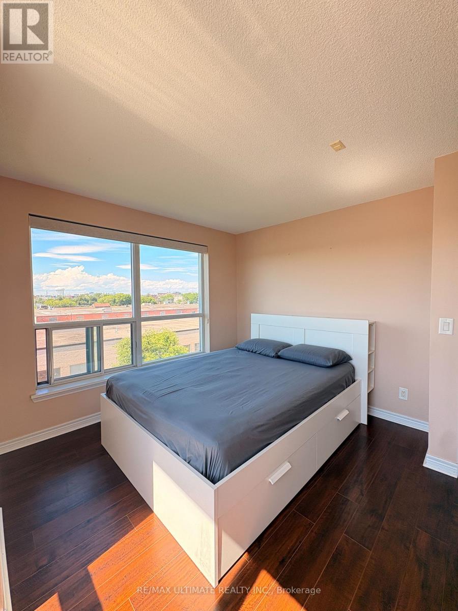 425 - 60 Fairfax Crescent, Toronto, Ontario  M1L 0E1 - Photo 12 - E13475956
