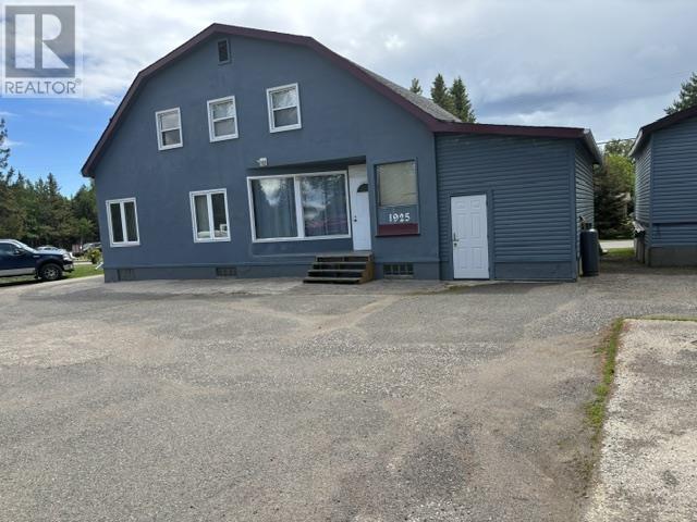 1925 Arthur St W, Thunder Bay, Ontario  P7K 1C7 - Photo 1 - TB2601730