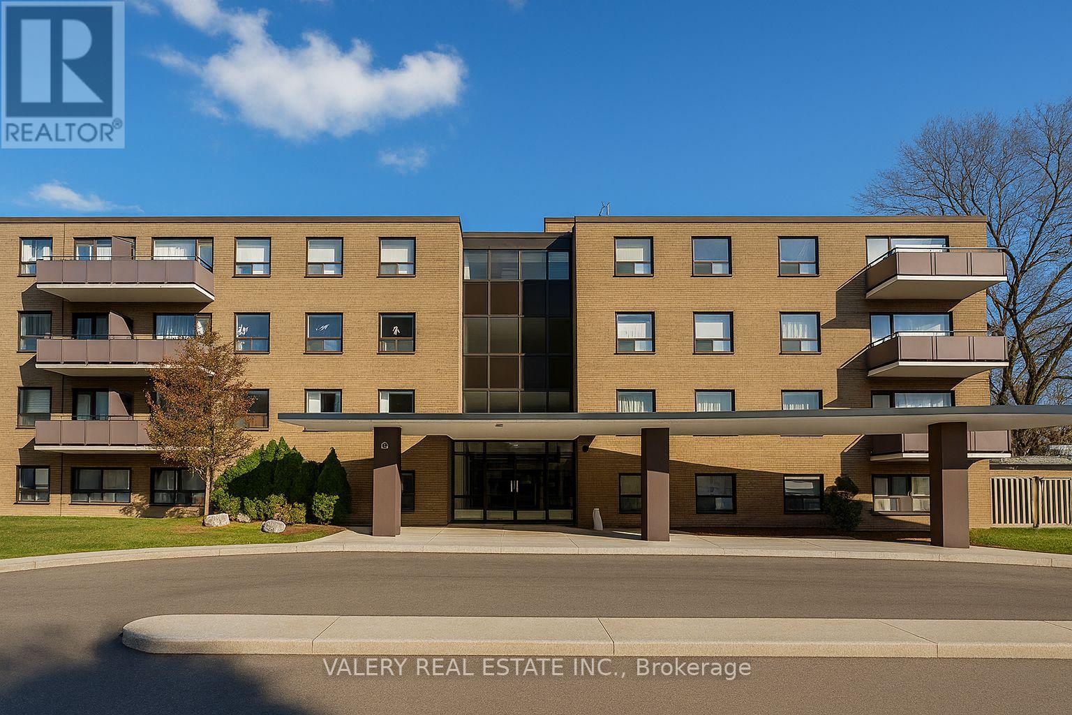 406 - 1002 LAWRENCE AVENUE E, Toronto, Ontario