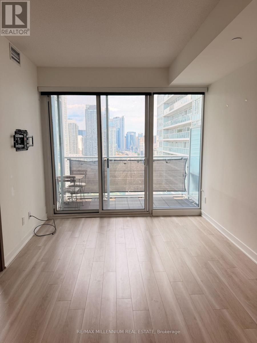 2807 - 19 Bathurst Street, Toronto, Ontario  M5V 0N2 - Photo 5 - C13500566