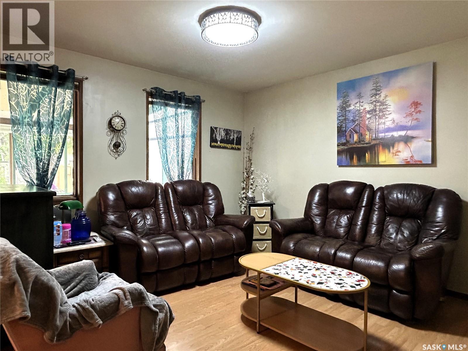 238 Nesbitt Crescent, Saskatoon, Saskatchewan  S7L 6E7 - Photo 9 - SK040940