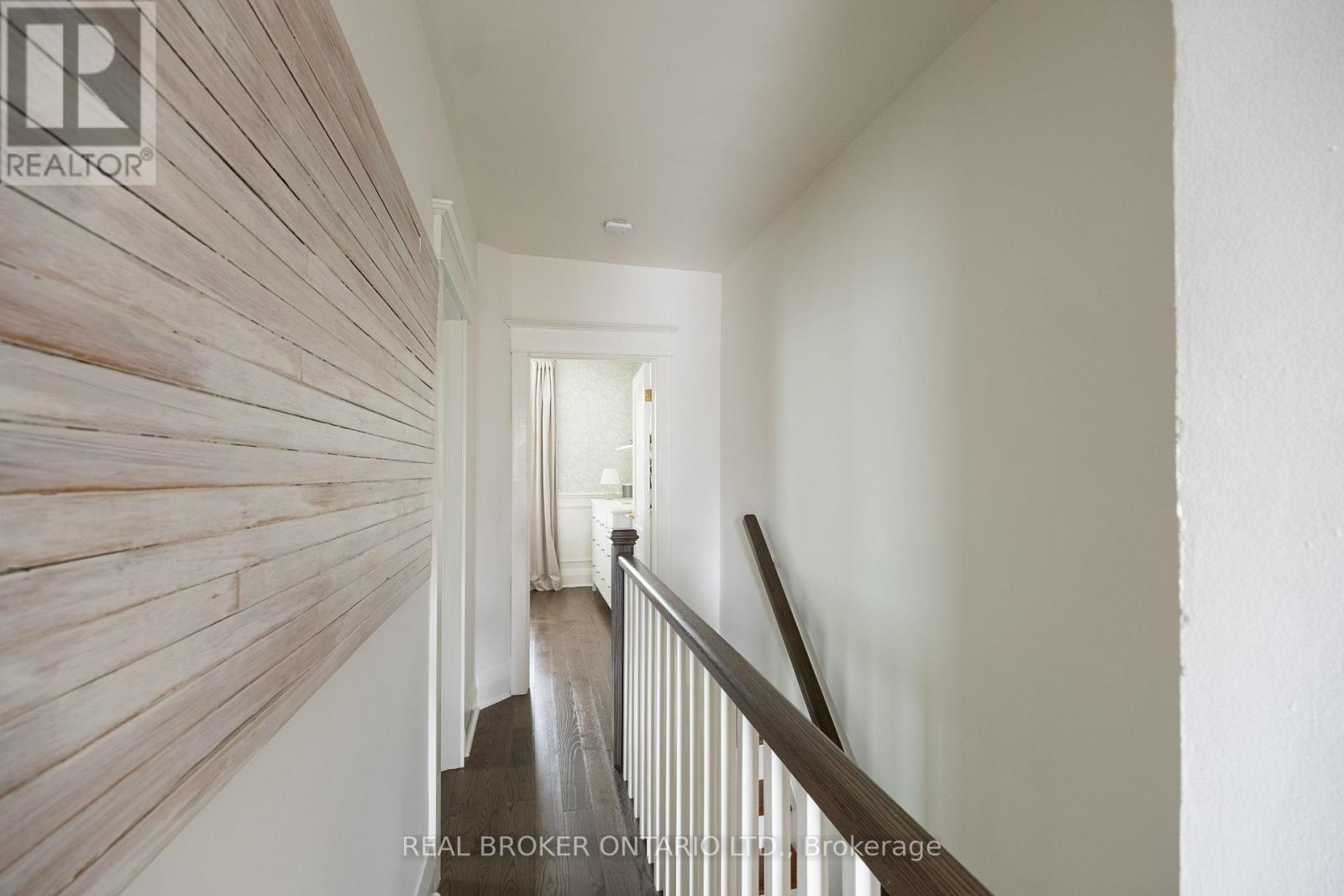 158 Oakcrest Avenue, Toronto, Ontario  M4C 1C1 - Photo 34 - E13500552