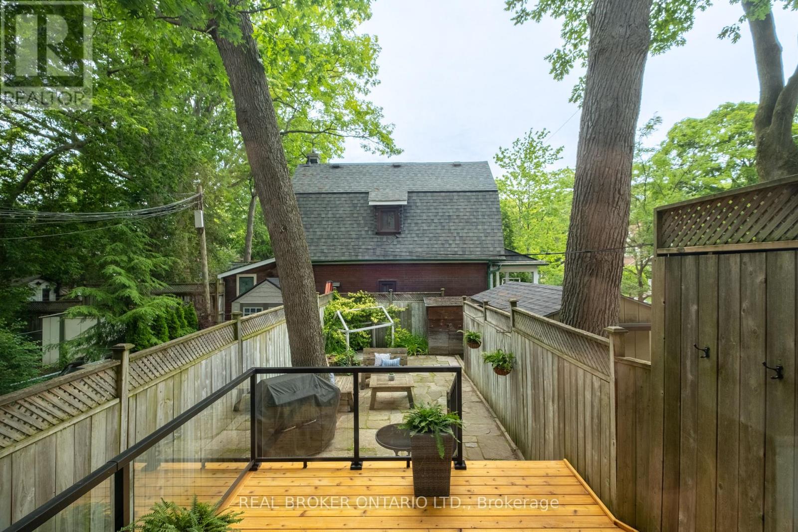 158 Oakcrest Avenue, Toronto, Ontario  M4C 1C1 - Photo 41 - E13500552