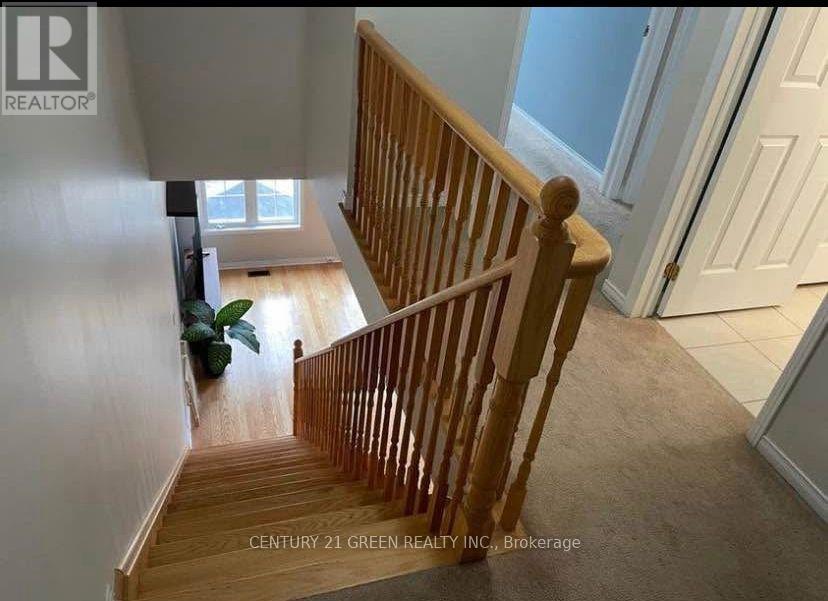 Upper - 23 Tillinghast Lane, Toronto, Ontario  M1J 0A8 - Photo 6 - E13500562