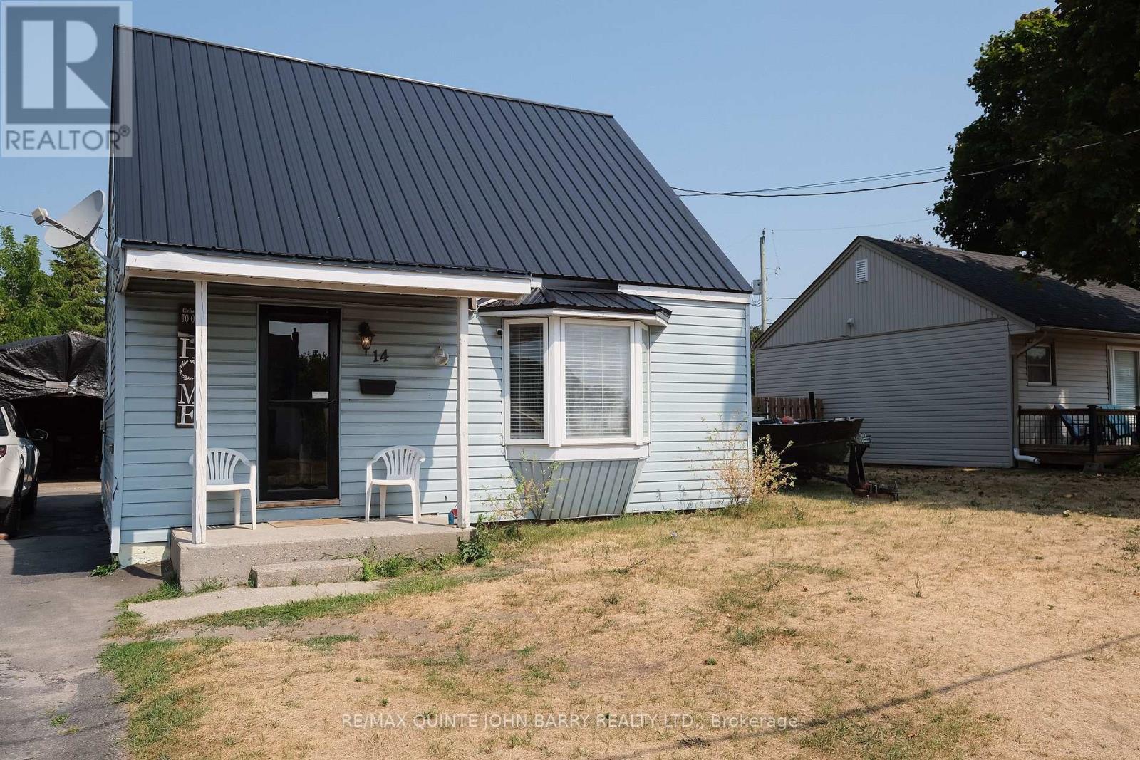 14 Harriet Street, Quinte West, Ontario  K8V 4L4 - Photo 3 - X12554562