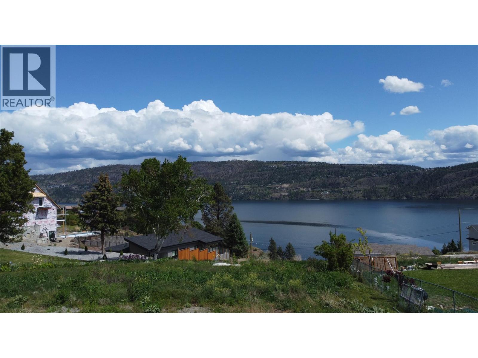 131 Westside N Road, Kelowna, British Columbia  V1Z 3S4 - Photo 1 - 10371098