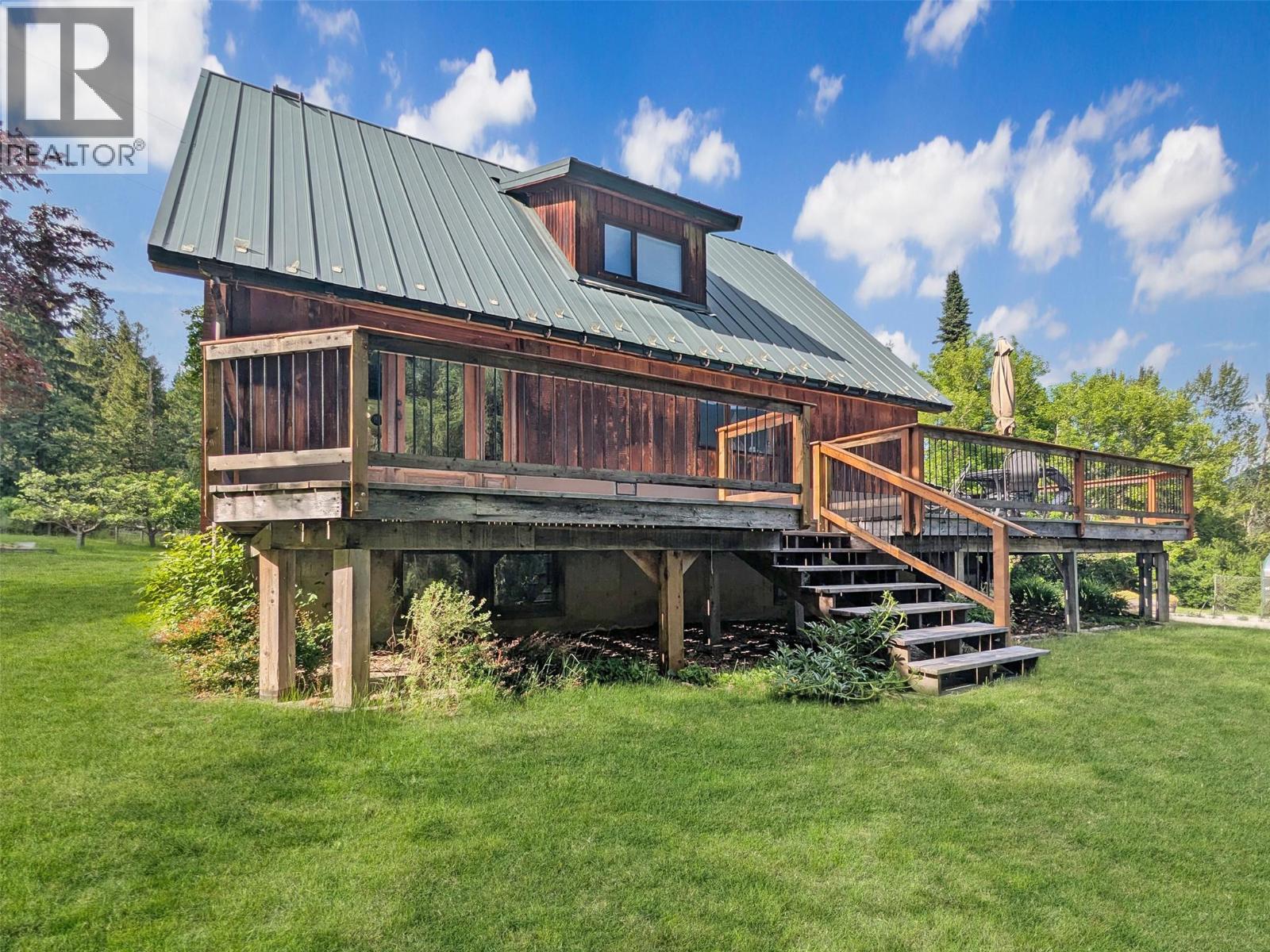 7421 Avis Road, Winlaw, British Columbia  V0G 2J0 - Photo 12 - 10392646