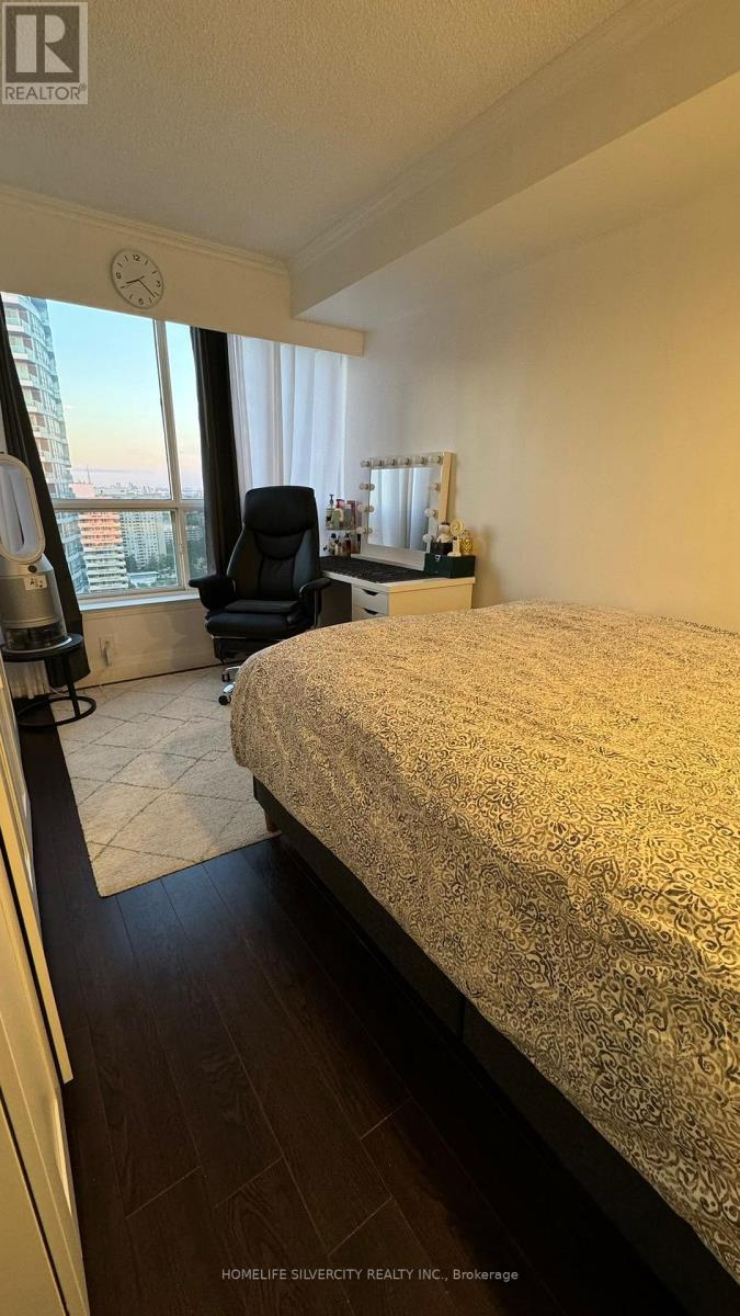 #2206 - 55 Elm Drive W, Mississauga, Ontario  L5B 3Z3 - Photo 10 - W13500530