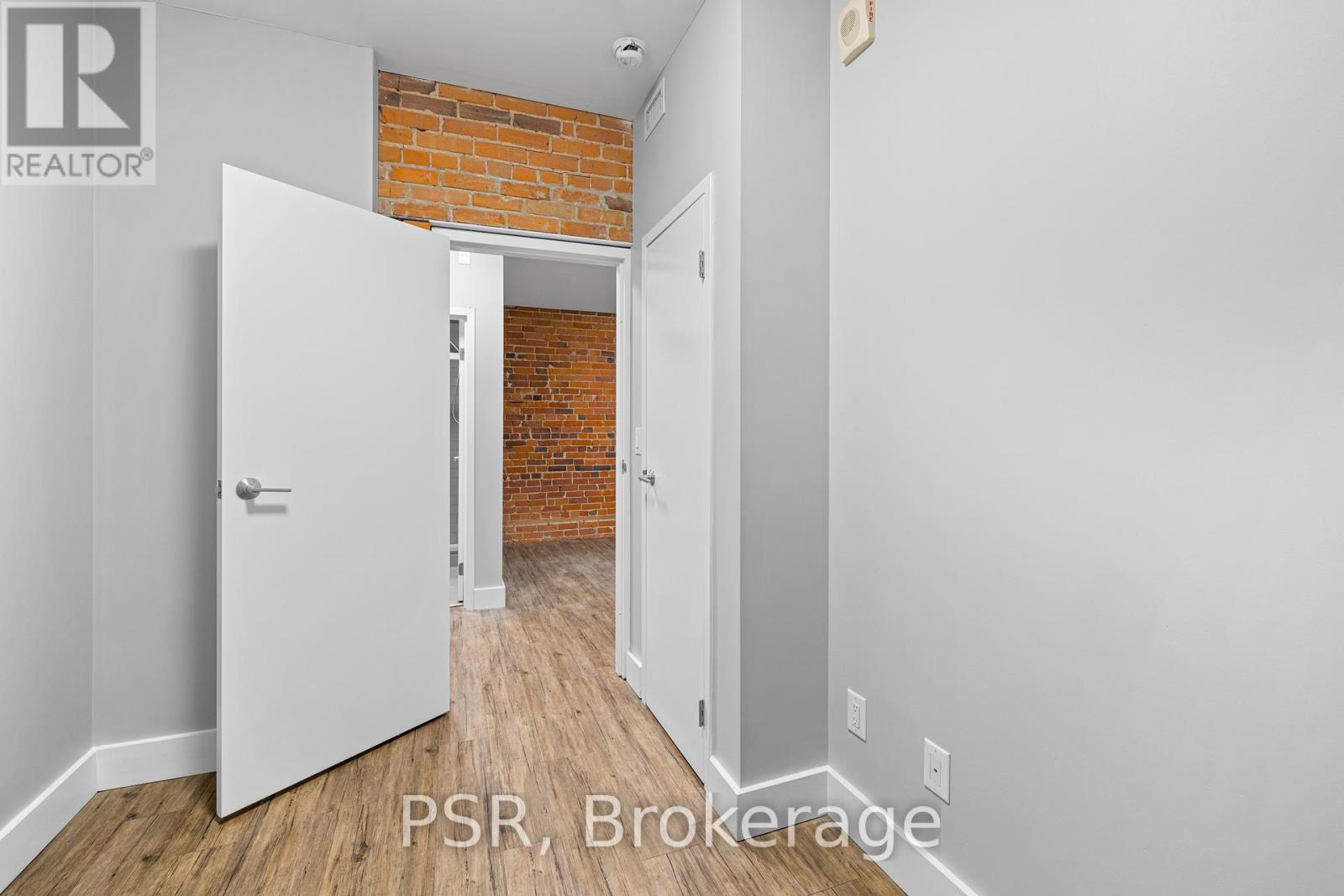 212 - 2870 Dundas Street W, Toronto, Ontario  M6P 1Y8 - Photo 15 - W13500532