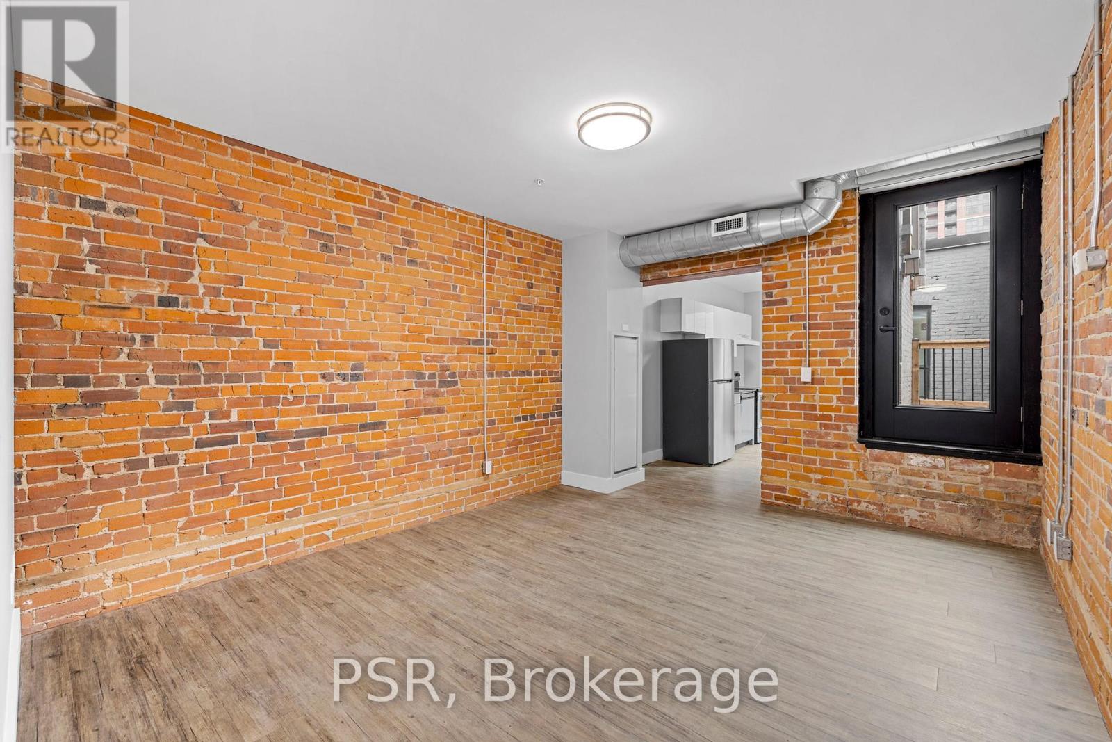 212 - 2870 Dundas Street W, Toronto, Ontario  M6P 1Y8 - Photo 5 - W13500532