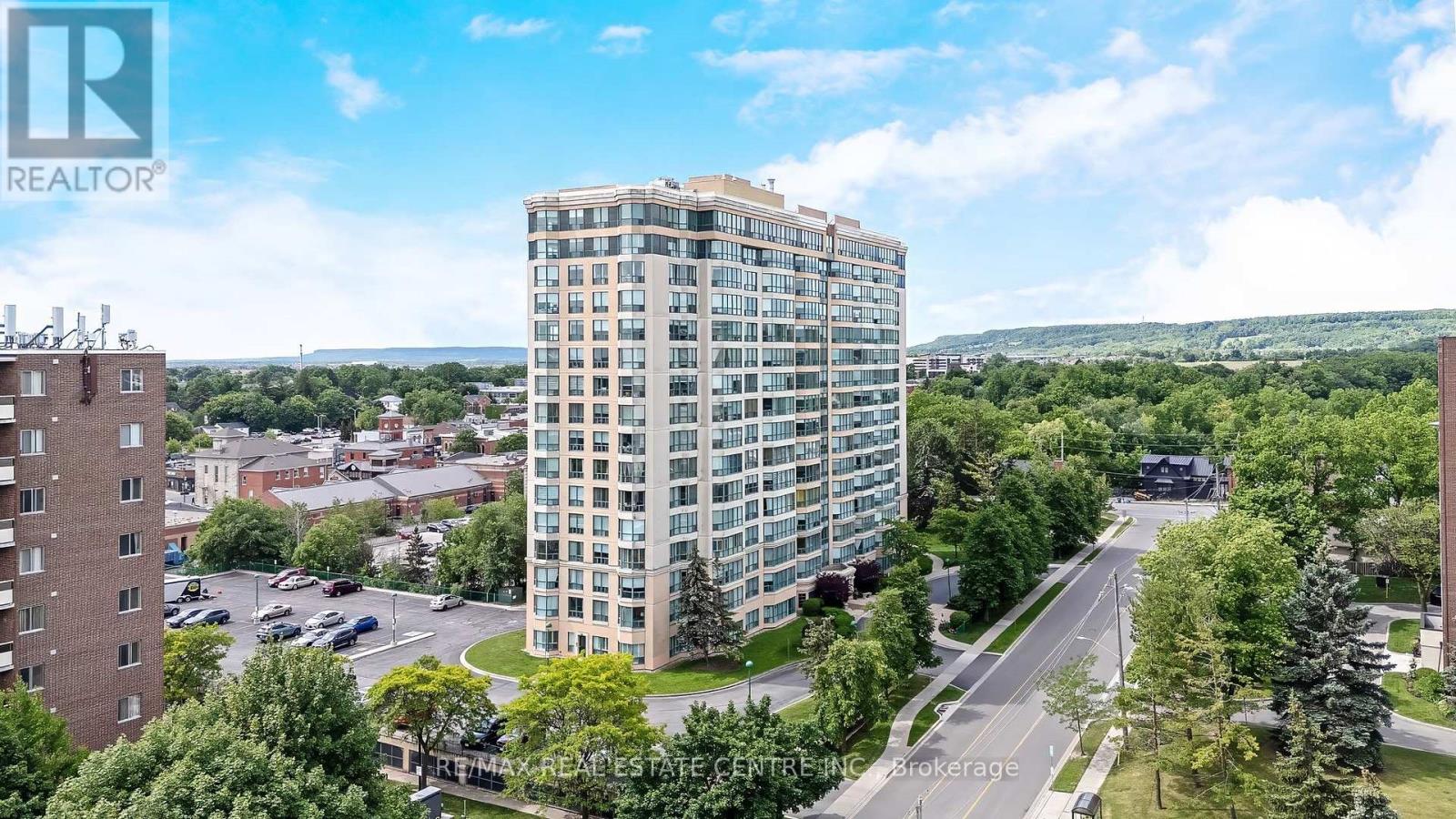 1202 - 100 MILLSIDE DRIVE, Milton, Ontario