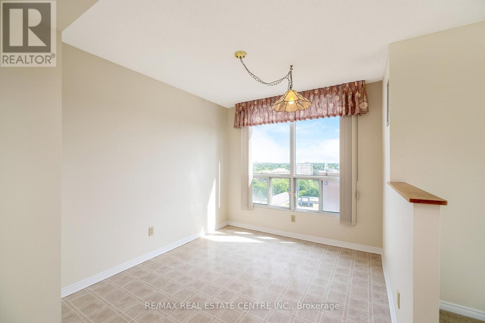 1202 - 100 Millside Drive, Milton, Ontario  L9T 5E2 - Photo 29 - W13500596